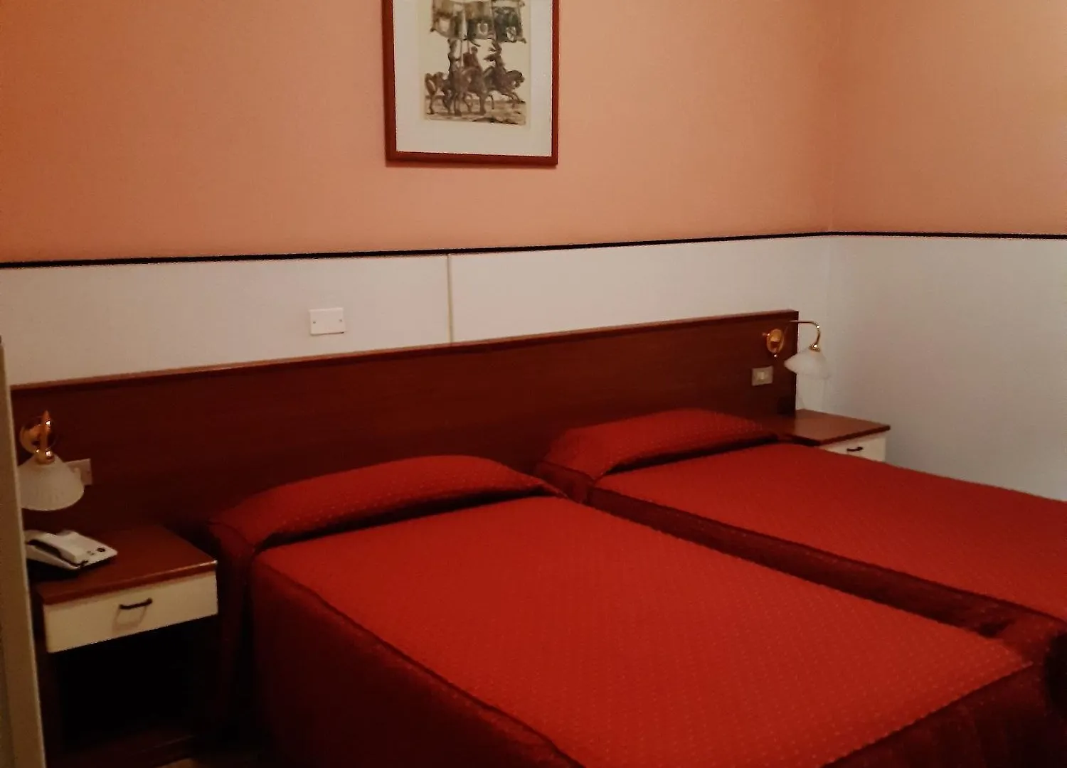 Hotel Mayorca Milan 3*,