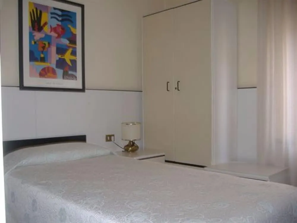 Hotel Mayorca Milano 3*,  Italia